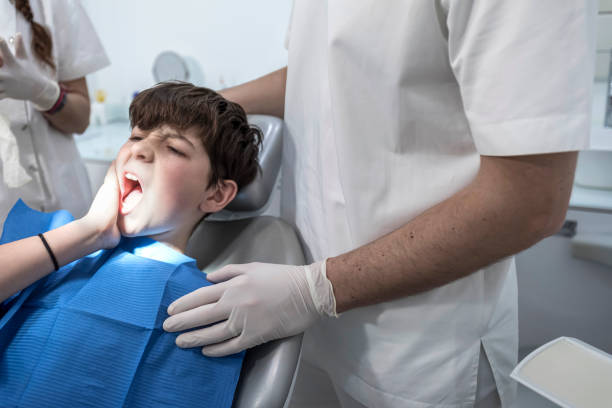 Best Emergency Dental Services for Seniors in Houghton Lake, MI